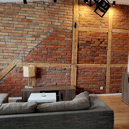 Przytulny Apartament W Centrum Miasta Kętrzyn Exteriör bild